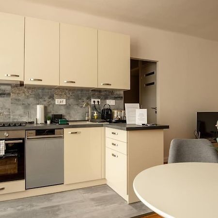 Petofi Family Apartman Дебрецен Экстерьер фото