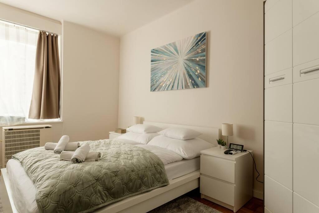 Petofi Family Apartman Дебрецен Экстерьер фото