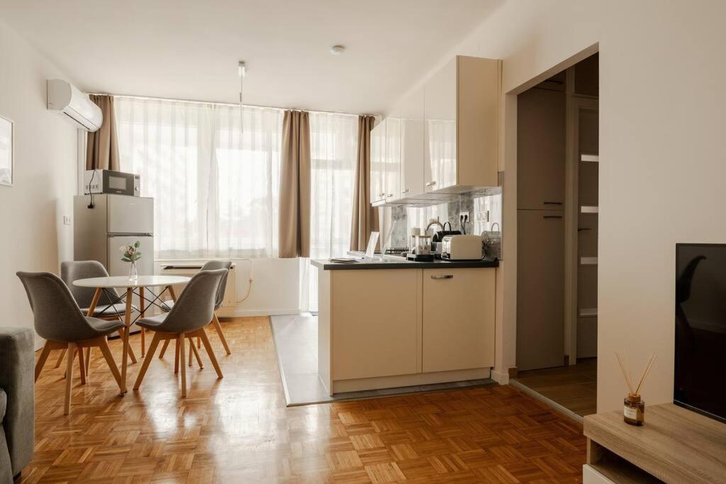 Petofi Family Apartman Дебрецен Экстерьер фото